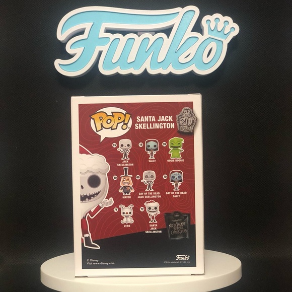 Santa Jack Skellington- 72- Disney- Mint Condition- Funko - Picture 6 of 8